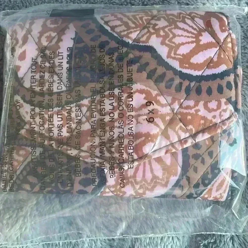 Vera Bradley Ultralight RFID Mini Tri-Fold Wallet in Fern Paisley NWT